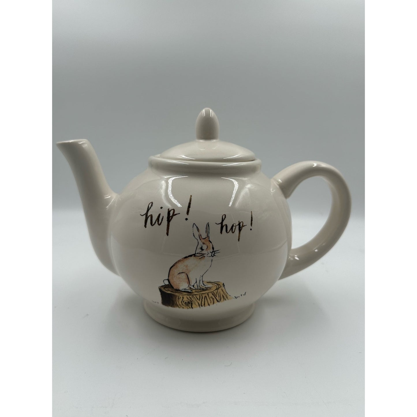 RAE DUNN / HIP!  HOP! / EASTER TEAPOT