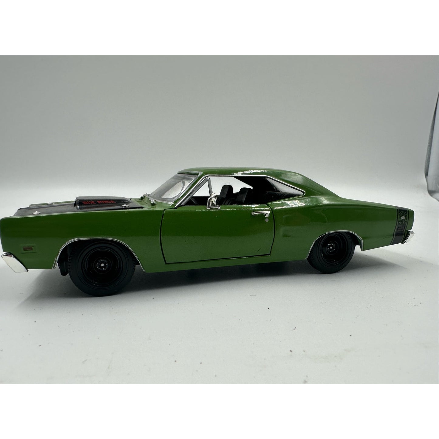 1969 DODGE CORONET SUPERBEE 1/32 SCALE DIECAST, FROM NATIONAL MOTOR MUSEUM MINT