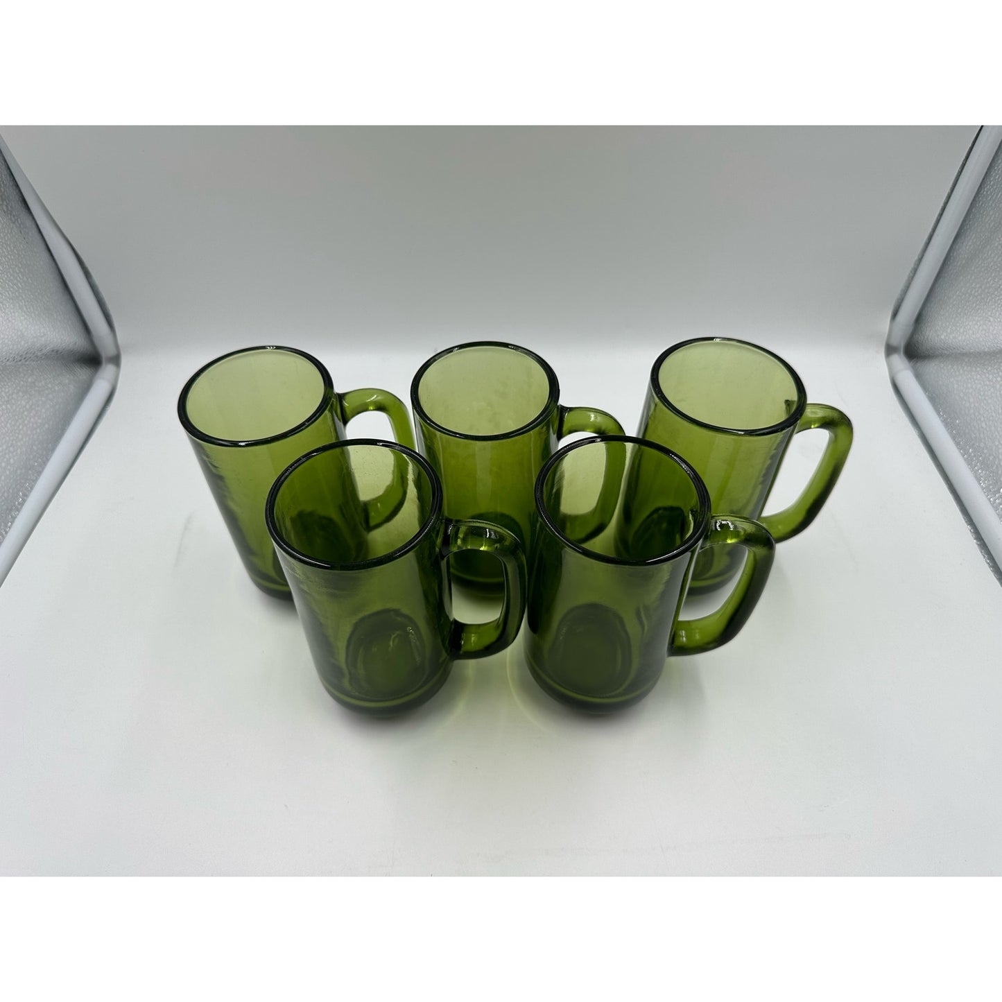 VTG 1970s Vibe Avocado Green Glass Beer Mugs Set 5 D Handle Barware Drinkware