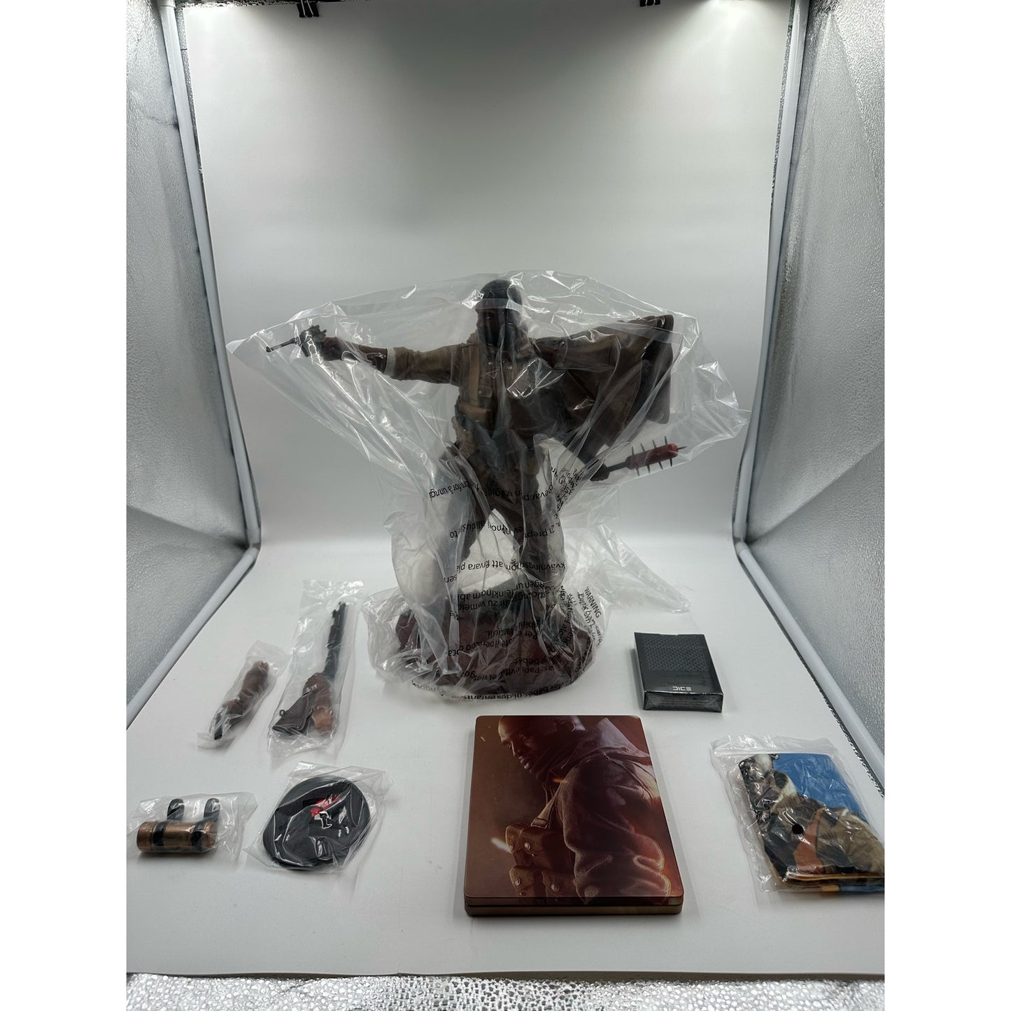 EA PS4 Battlefield 1 Collector's Edition Statue w/ Game Playstation 4