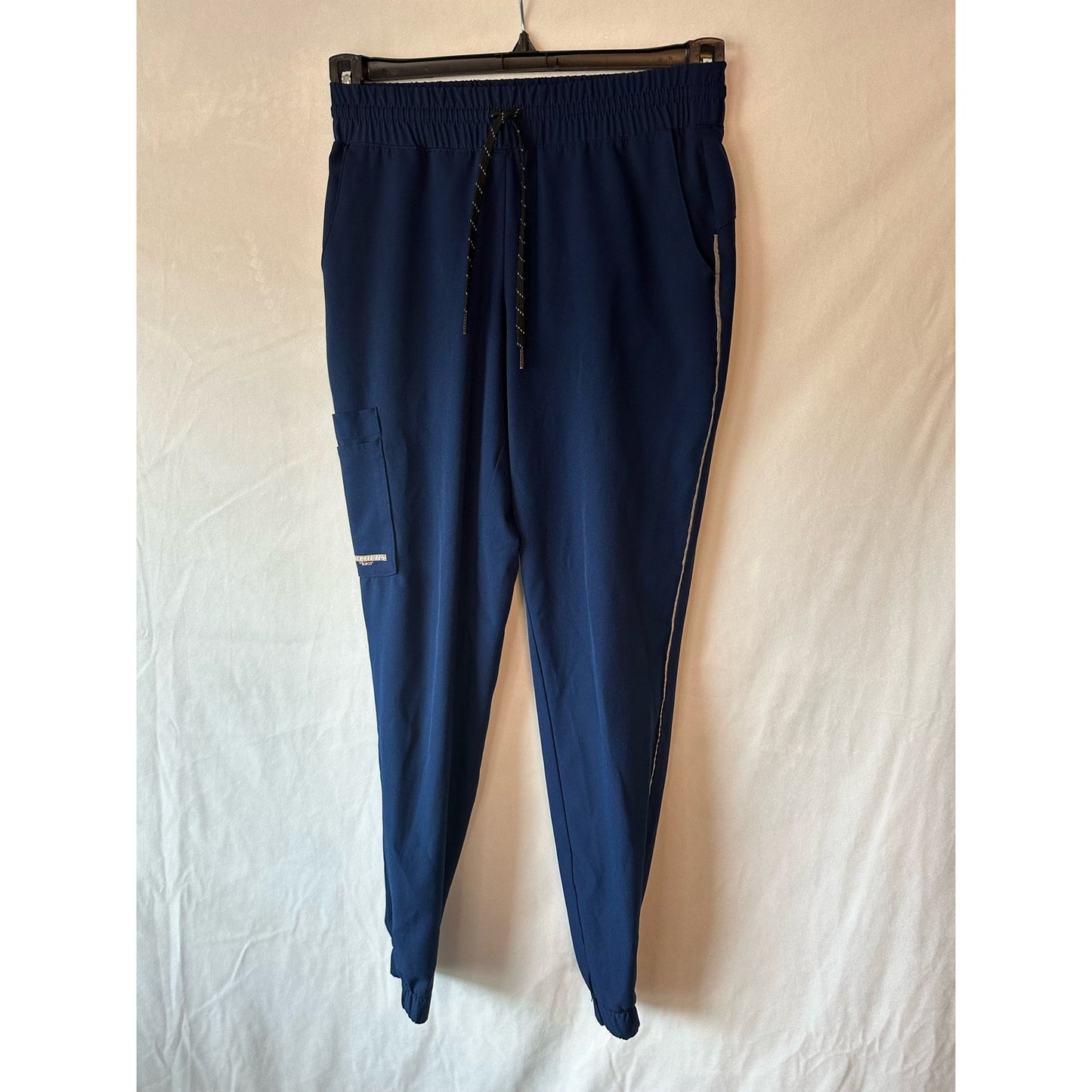 Set of 4 Skechers By Barco Scrub Joggers Cargo Pants Womens Size XS Medical.