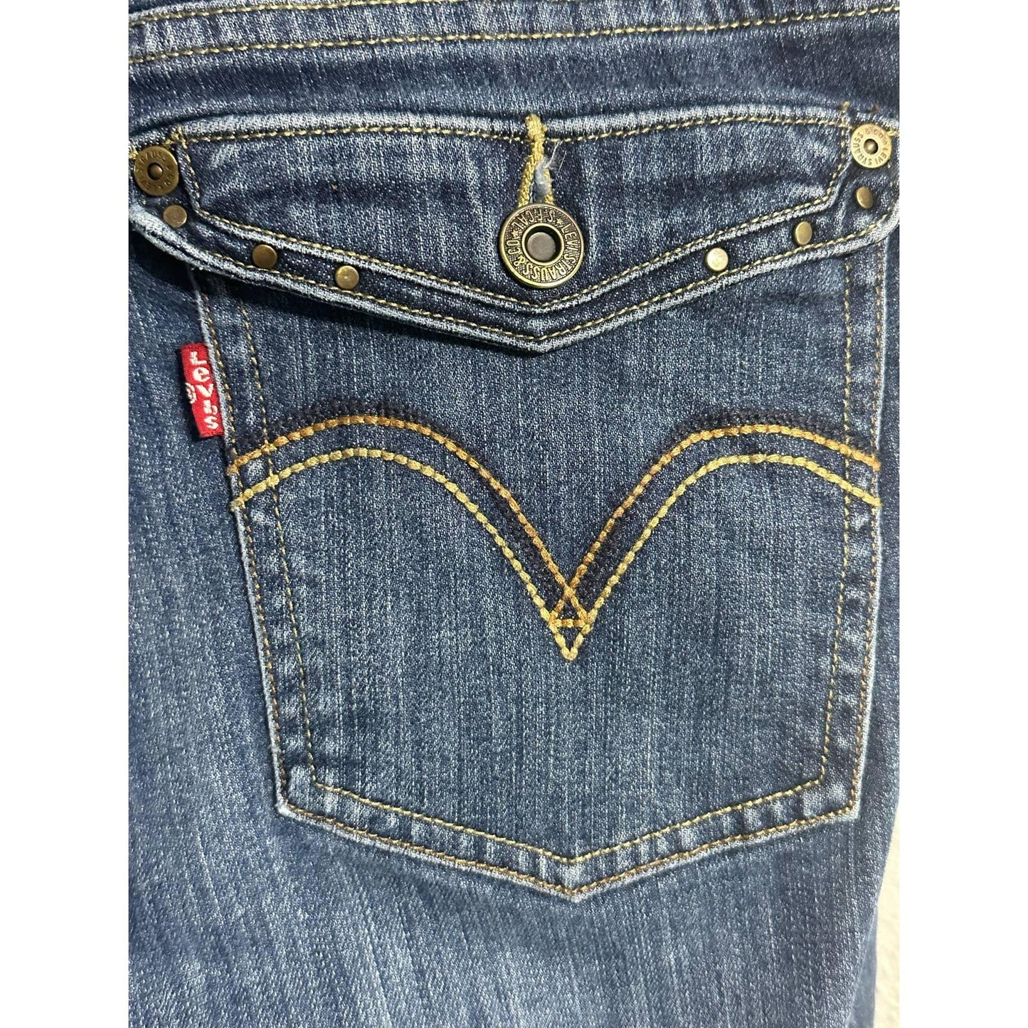 Men’s levi’s 515 Boot Cut Size 32 x 34