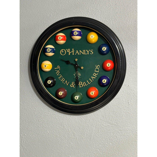 VTG O'Hanlys Tavern & Billiards Clock