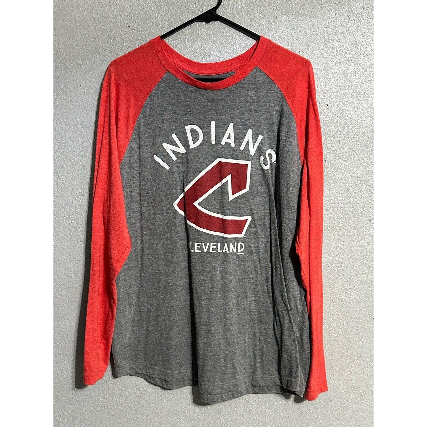 Cleveland Indians size XL -Men’s