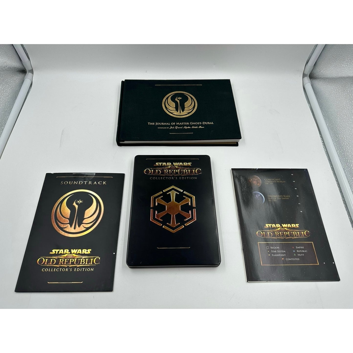 Star Wars: The Old Republic -- Collector's Edition (Preowned - W/Game Key)