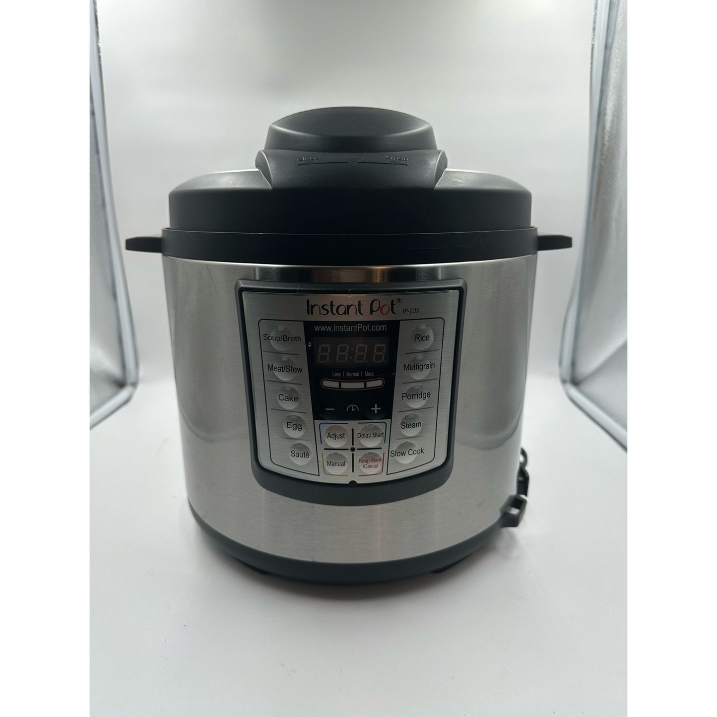 Instant Pot Duo 7-in-1 Electric Pressure Cooker