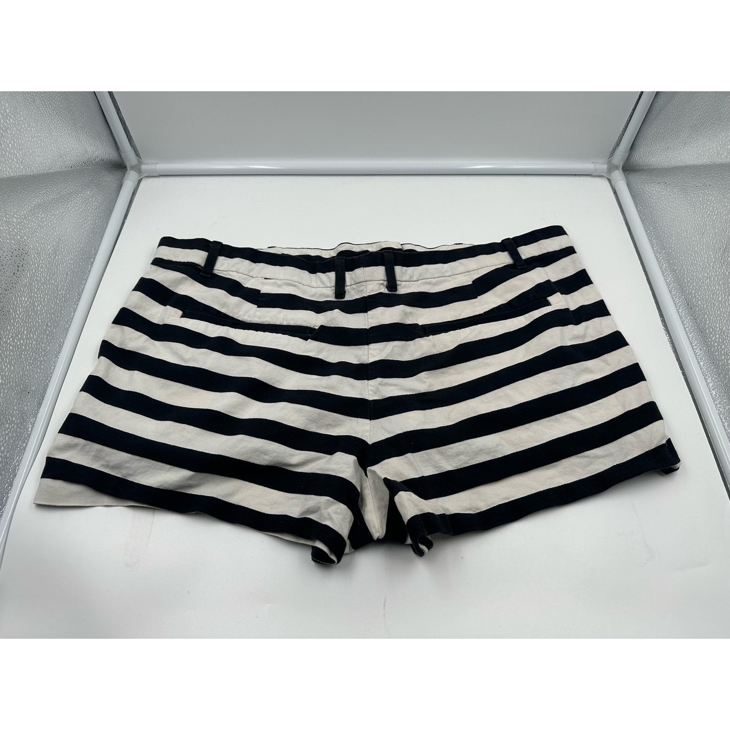 GAP Black/White Striped Shorts women’s Size 14 Stretch  3” Length