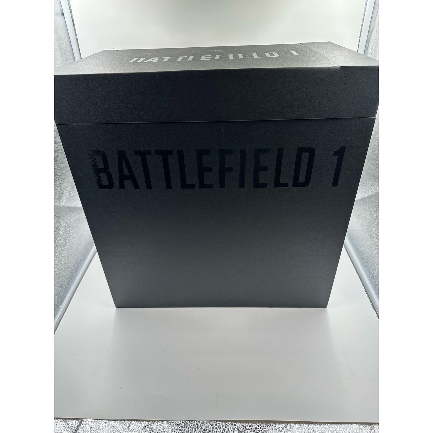 EA PS4 Battlefield 1 Collector's Edition Statue w/ Game Playstation 4