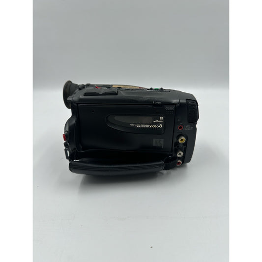 SONY CCD-TR71 Home Video 8 Handycam No Battery or Charger