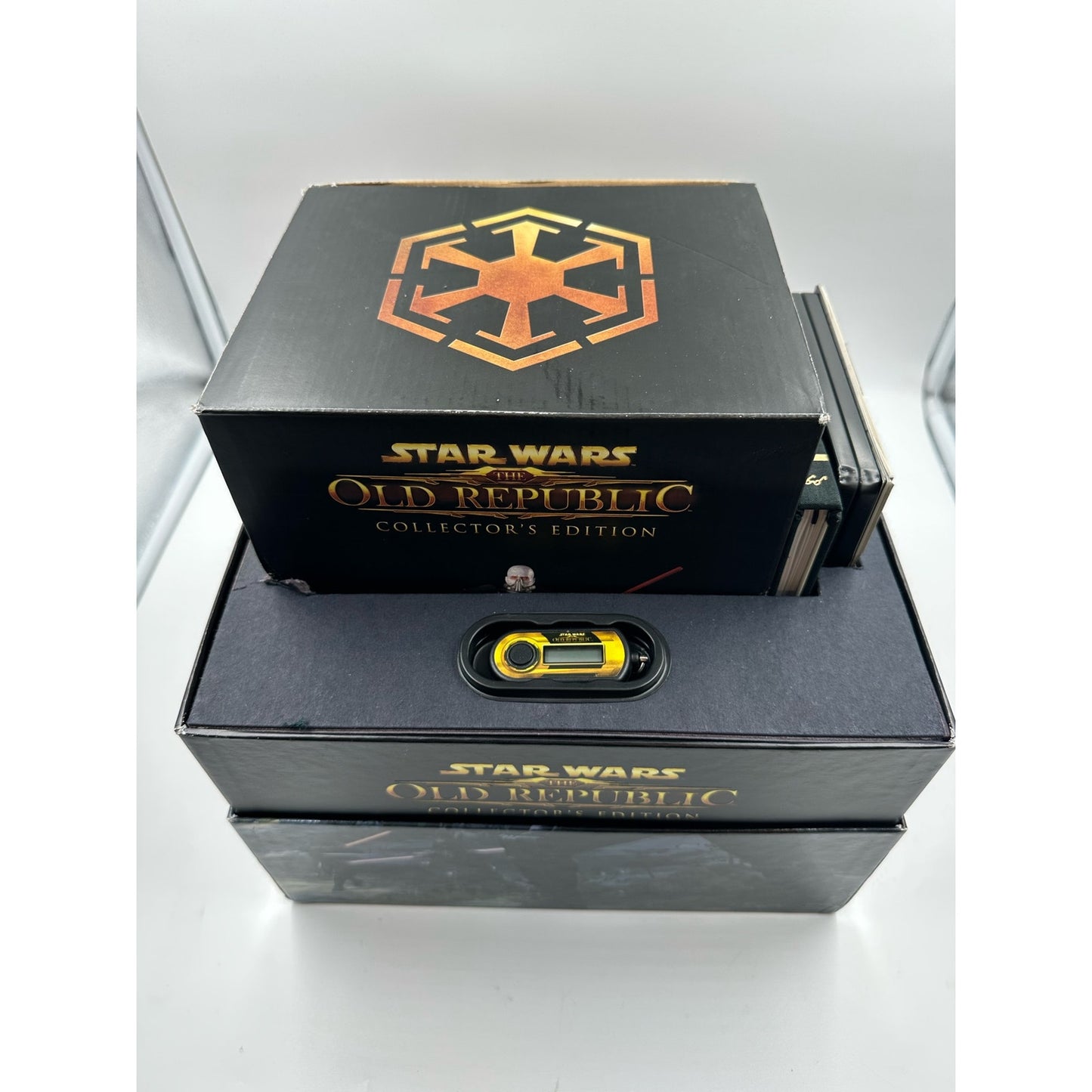 Star Wars: The Old Republic -- Collector's Edition (Preowned - W/Game Key)