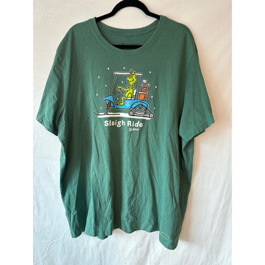 Life is Good. Men's Grinch Snowy Golf Cart SS Crusher Tee, Spruce Green Size XXL