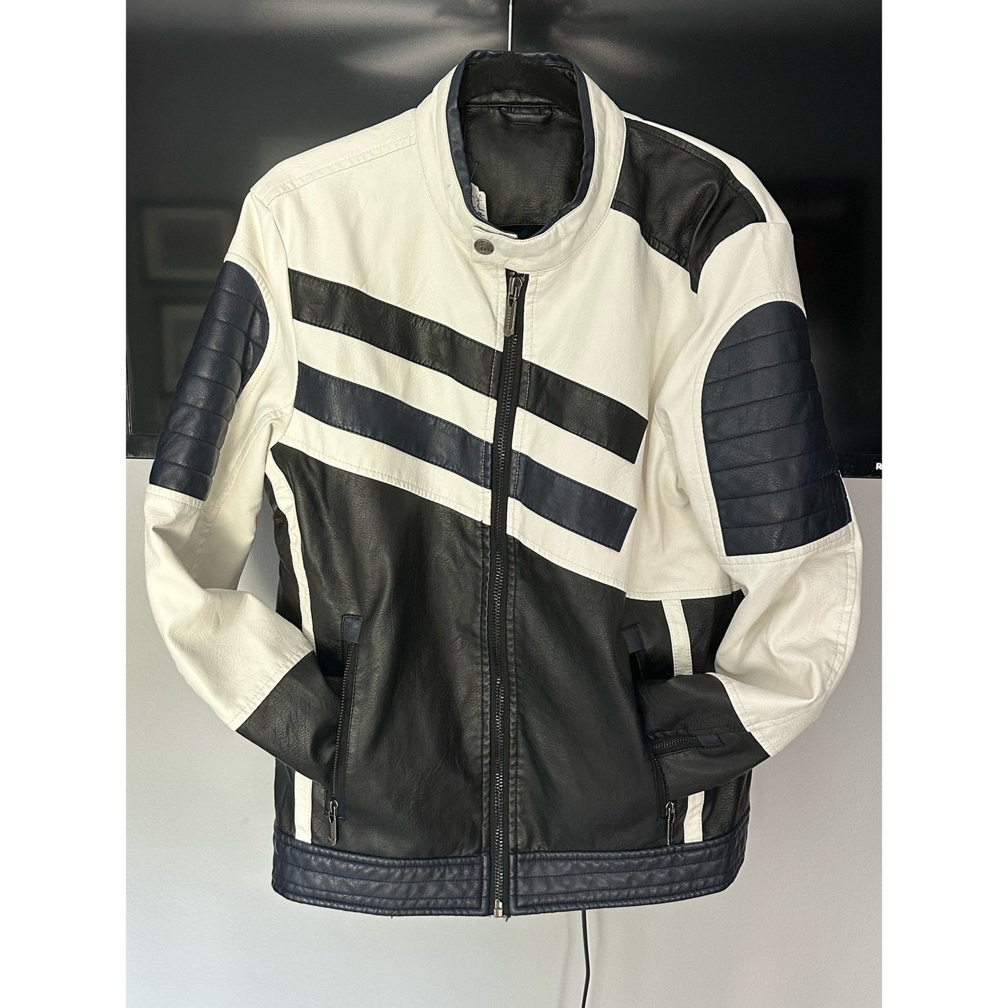 SCHDARROW KNHOR LINED FULL ZIP BLACK/WHITE LEATHER JACKET Size Large