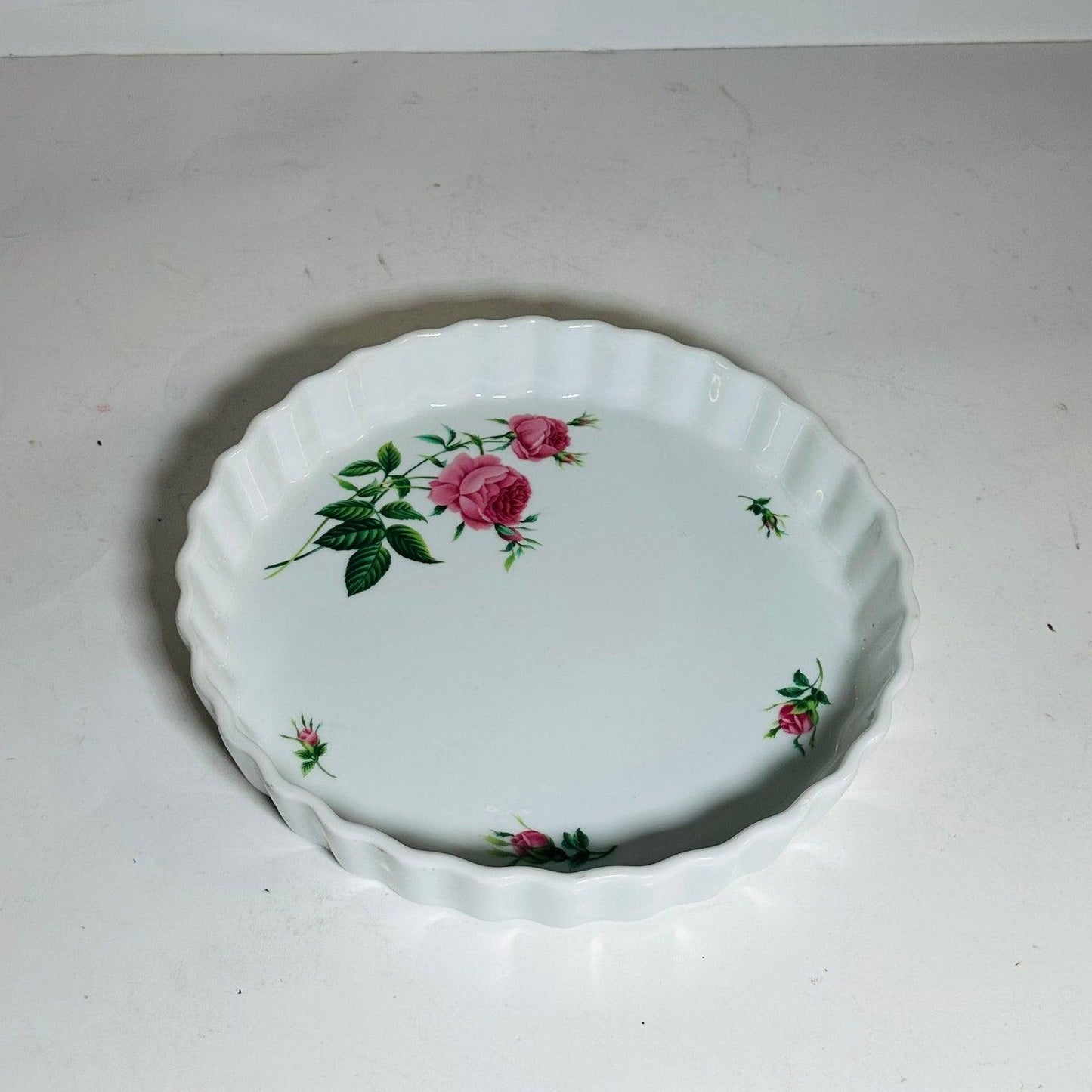 Christineholm Porcelain Rose Pattern Quiche Dish