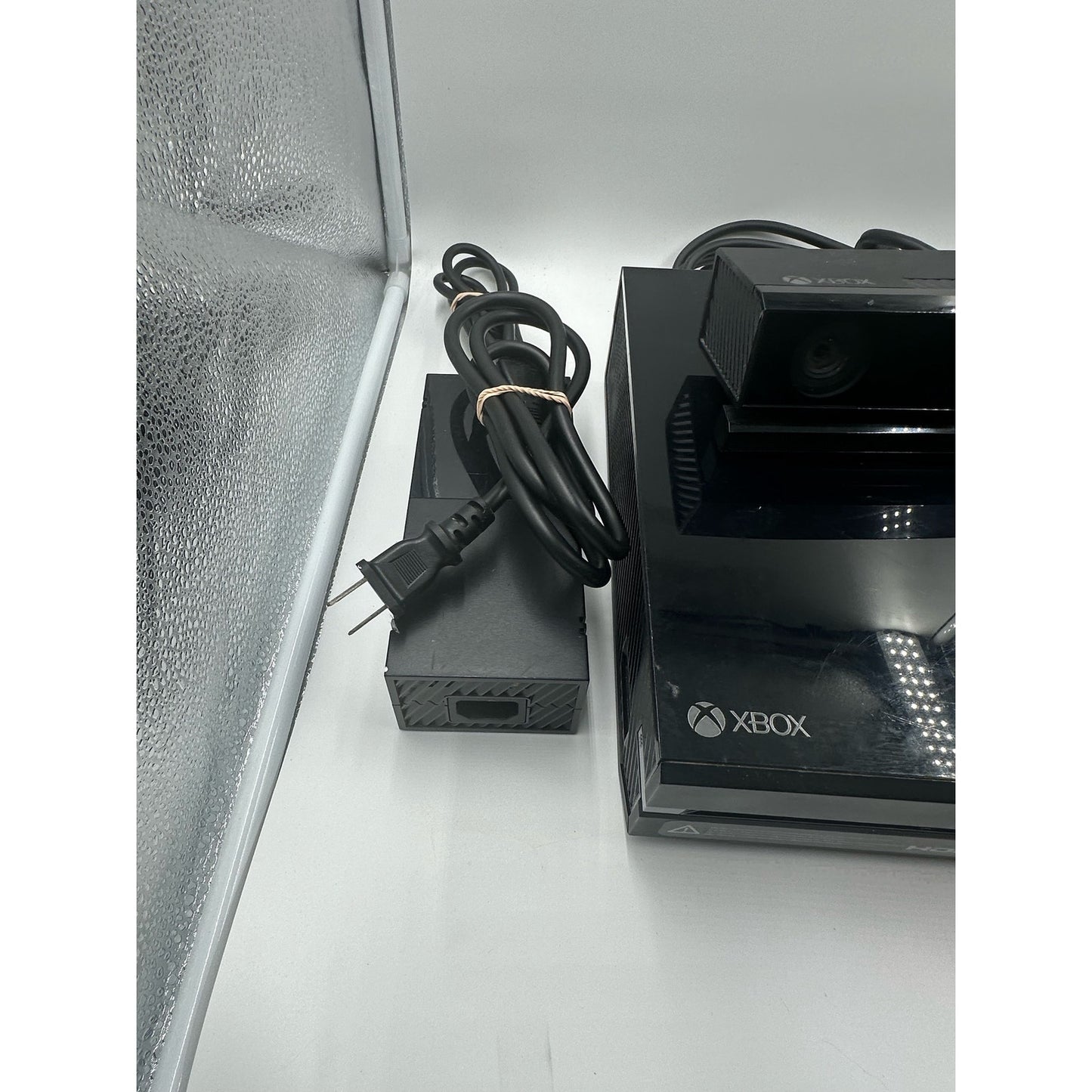 Microsoft Xbox One 500GB Home Console - Black (1540) With Kinect