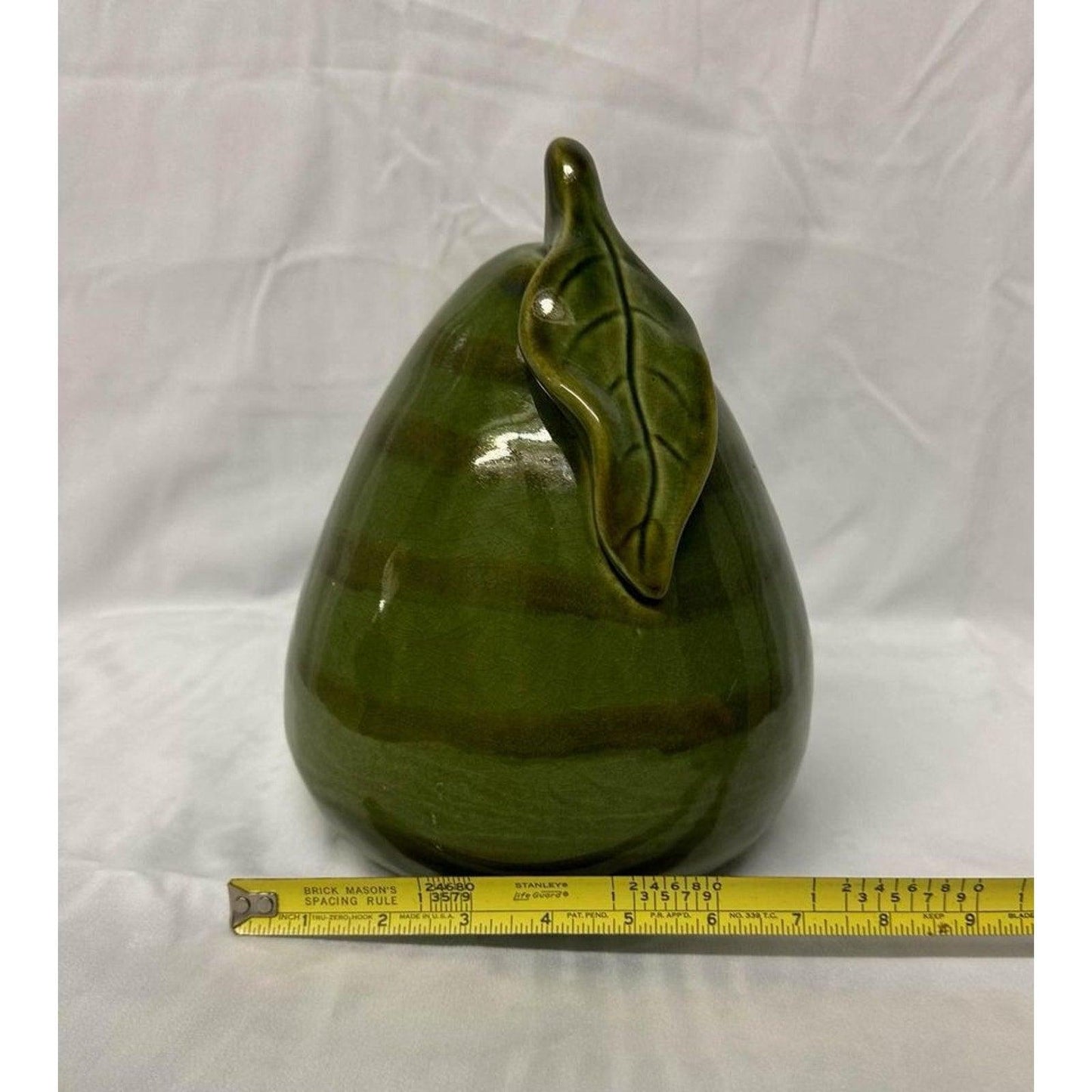 Large Decorative Pear Green Stripe Ceramic Fruit Leaf Farmhouse Country Mod 10"