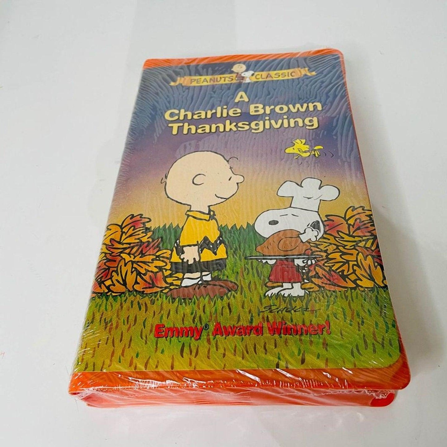 A Charlie Brown Thanksgiving (VHS, 1999, Clamshell)