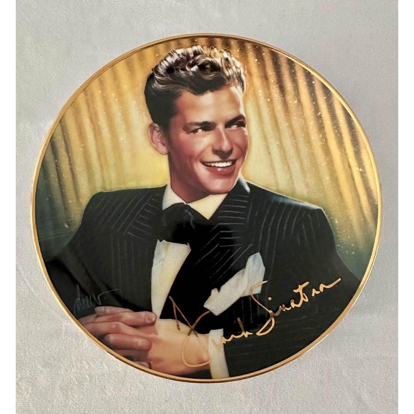 LOT OF 6 FRANK SINATRA FRANKLIN MINT LIMITED EDITION HEIRLOOM PORCELAIN PLATES