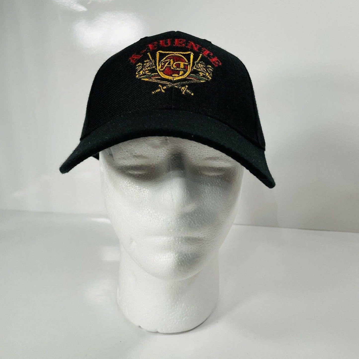 A Fuente Bar Pub Lions Swords Mens Black Hat. Twins Enterprise Snapback Cap